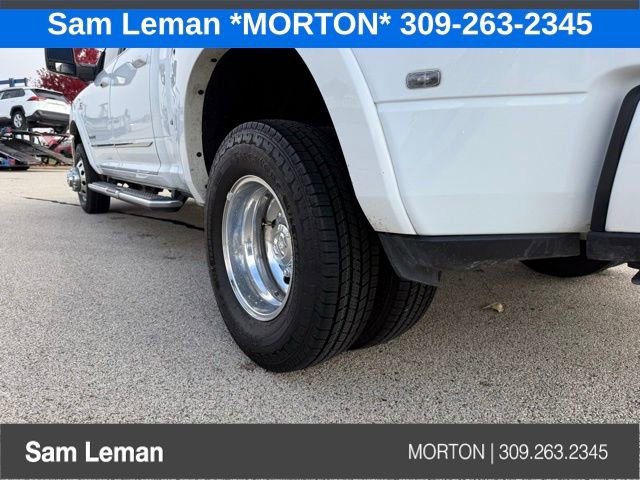 Used 2023 RAM 3500 Limited image 27