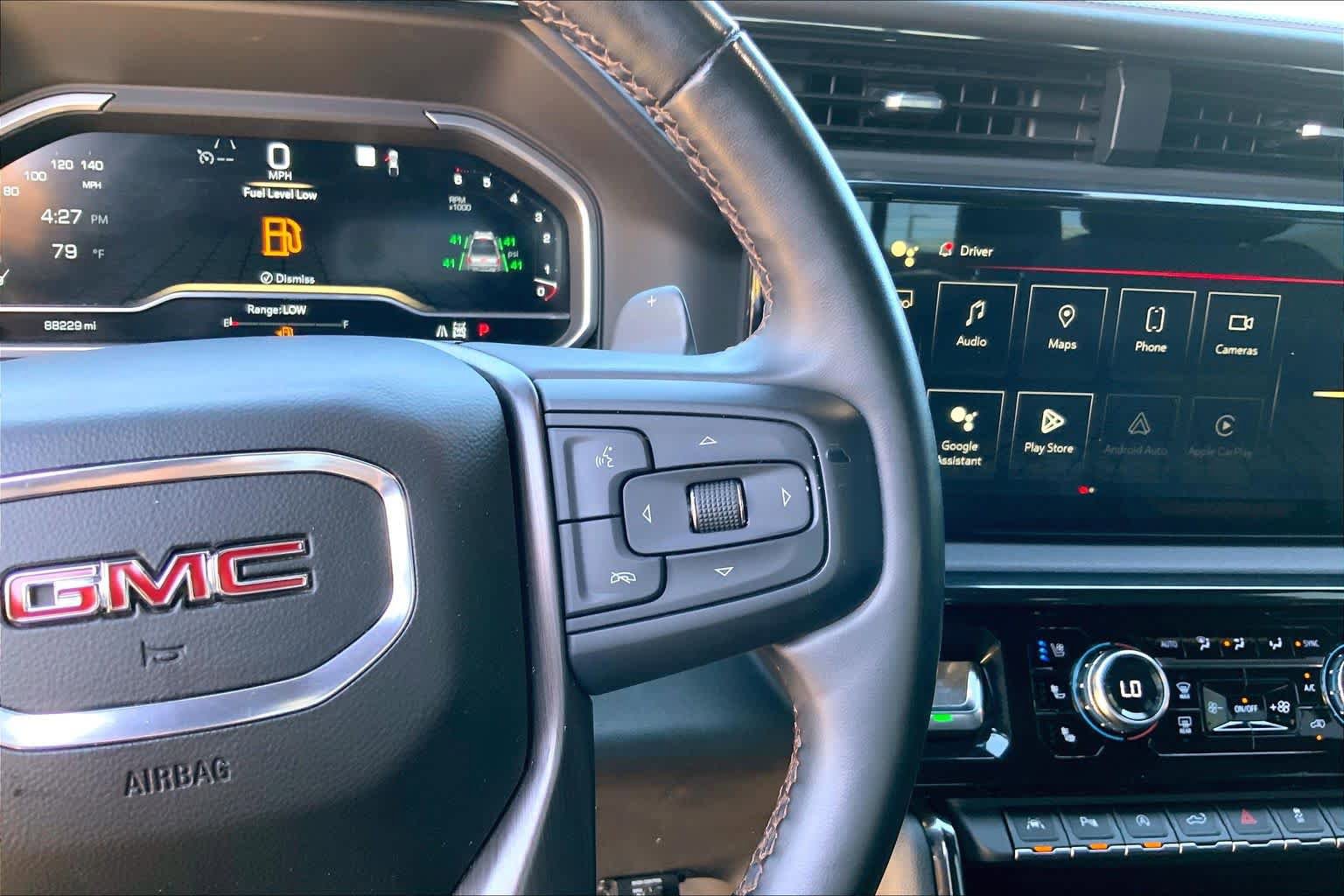 Used 2023 GMC Sierra 1500 AT4 w/ Technology Package AWD/4WD image 24
