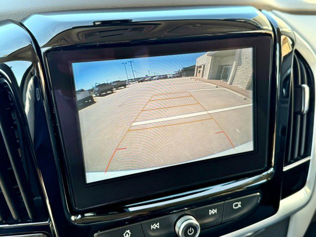 Used 2019 Chevrolet Traverse LT image 24