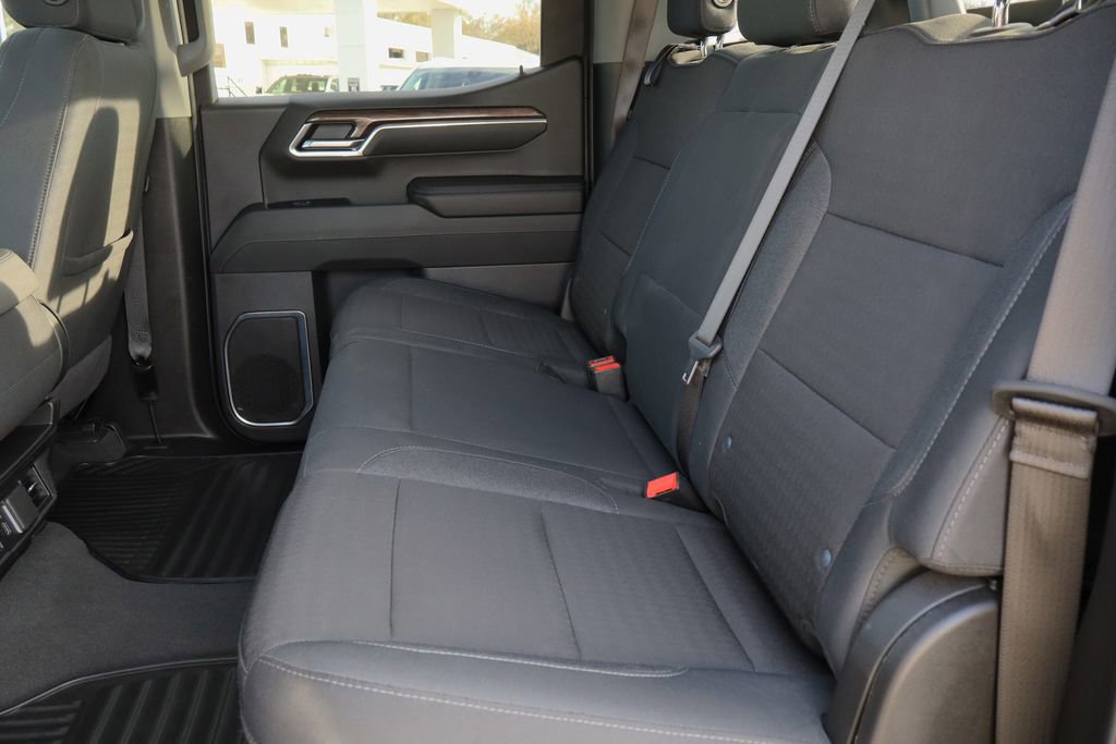 Used 2025 Chevrolet Silverado 1500 LT image 21