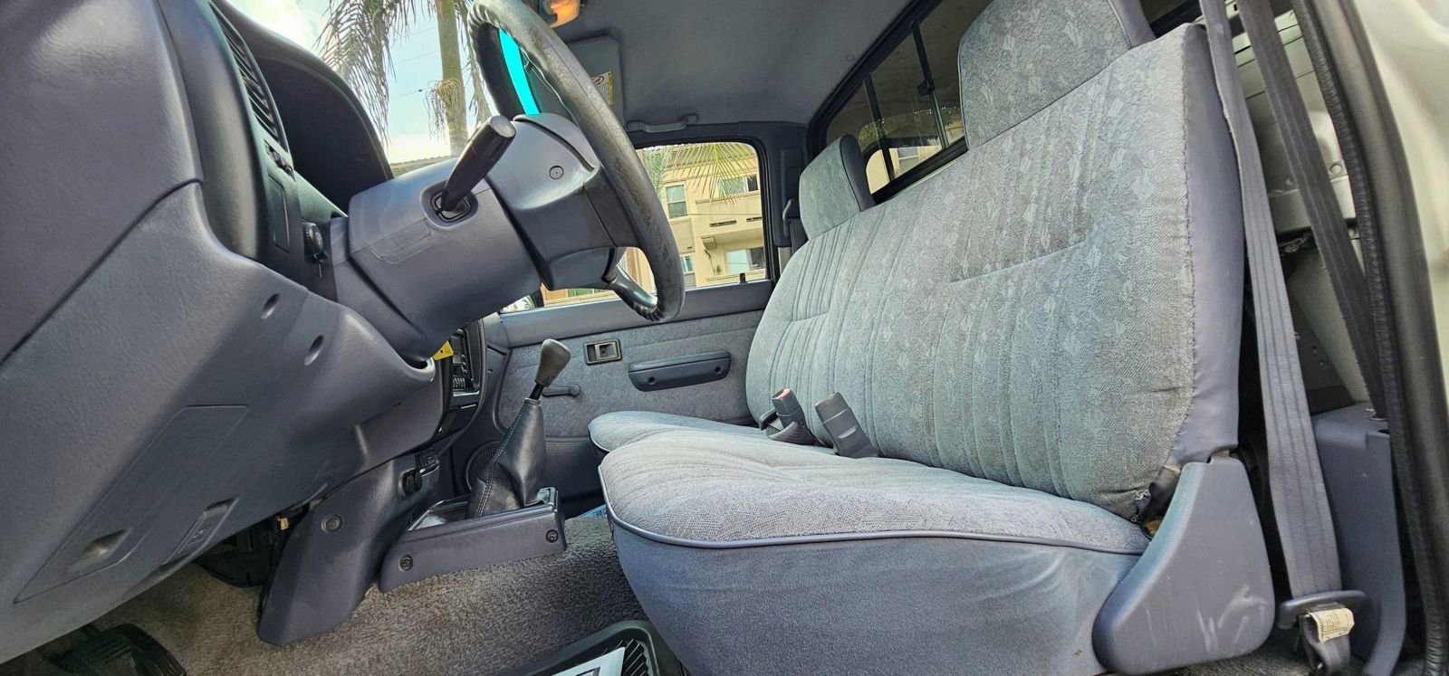 Used 2000 Toyota Tacoma 2WD Regular Cab image 20