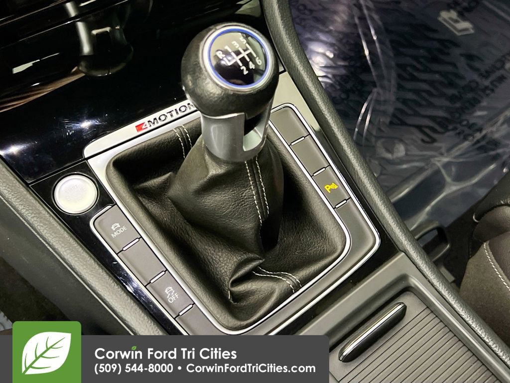 Used 2019 Volkswagen Golf R 4-Door image 10