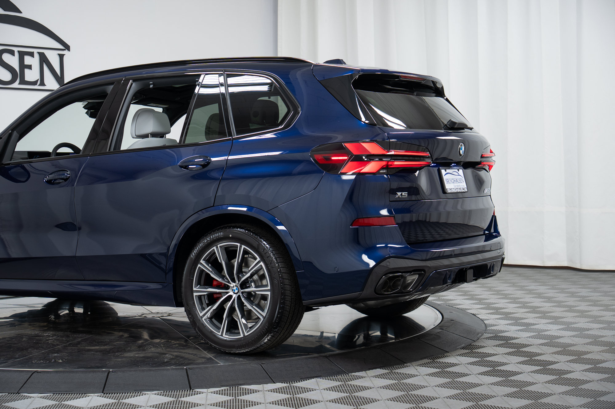 New 2026 BMW X5 M60i AWD/4WD image 29