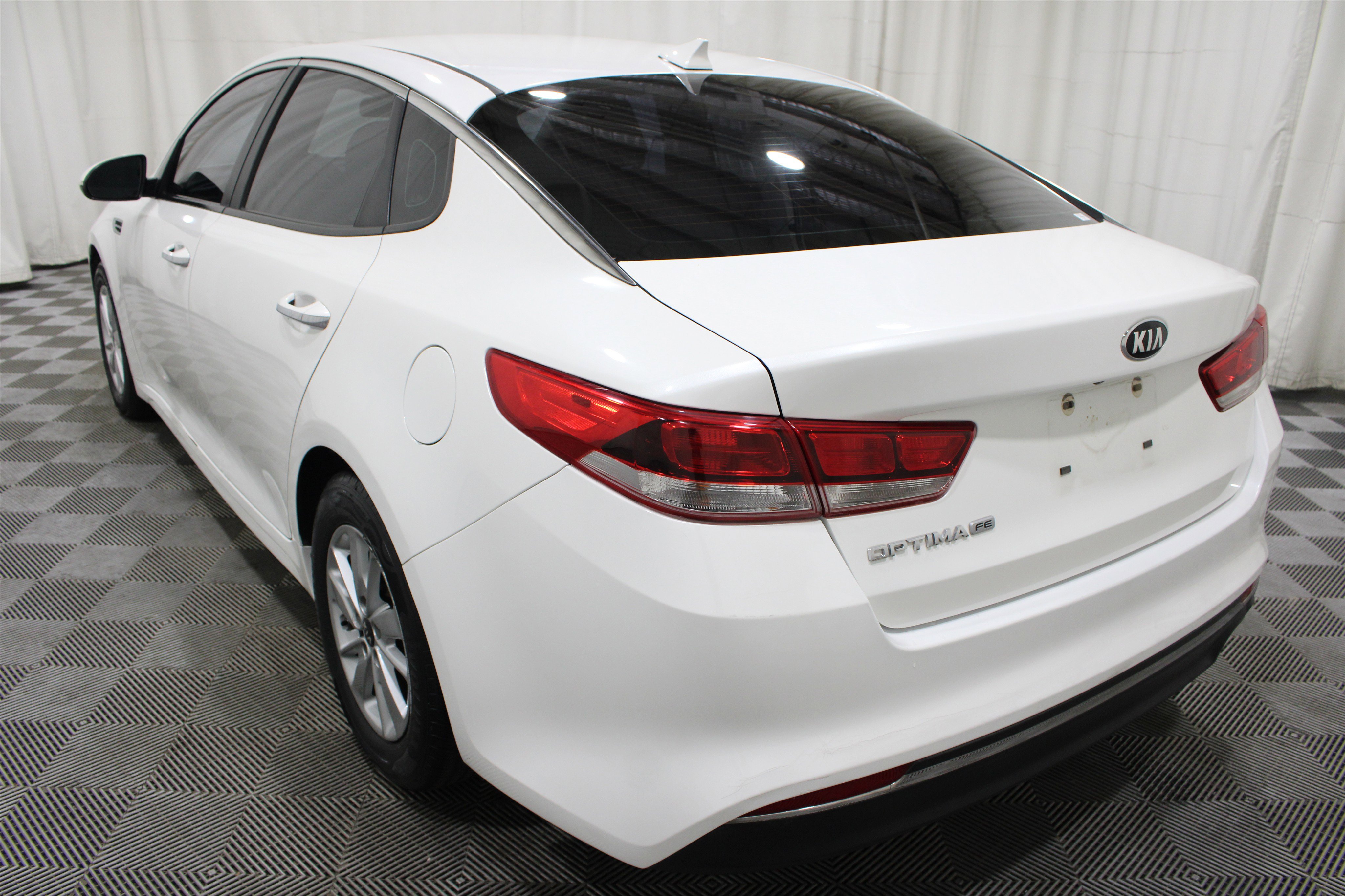 Used 2016 Kia Optima LX FWD image 30