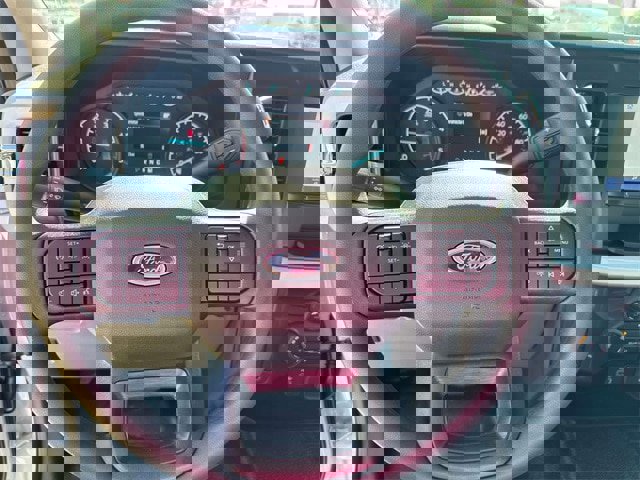 New 2025 Ford F550 4x4 SuperCab Super Duty image 21