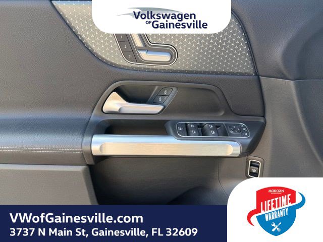 Used 2025 Mercedes-Benz GLB 250 image 16