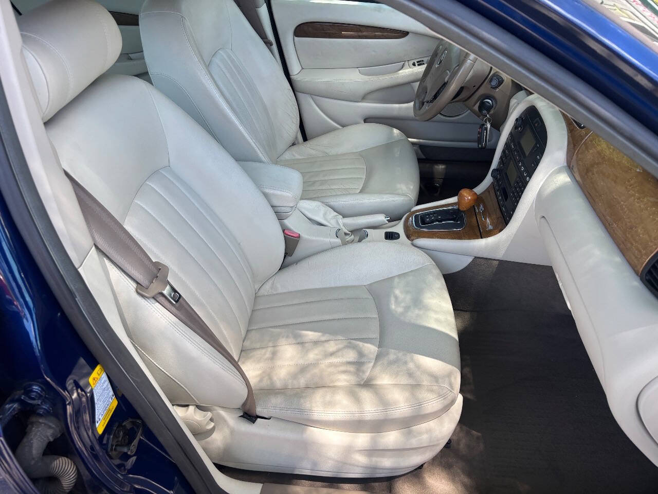 Used 2002 Jaguar X-TYPE 3.0 AWD/4WD image 16