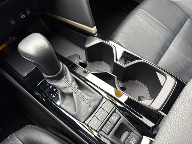 Used 2025 Toyota Camry XSE w/ Premium Package image 30