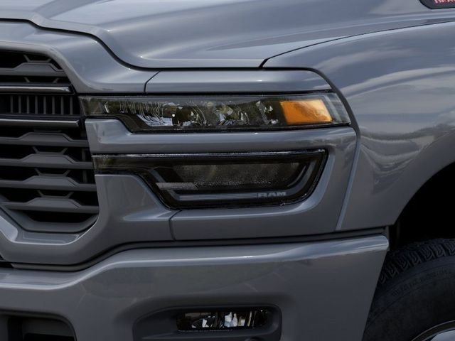 New 2026 RAM 3500 Big Horn AWD/4WD image 10