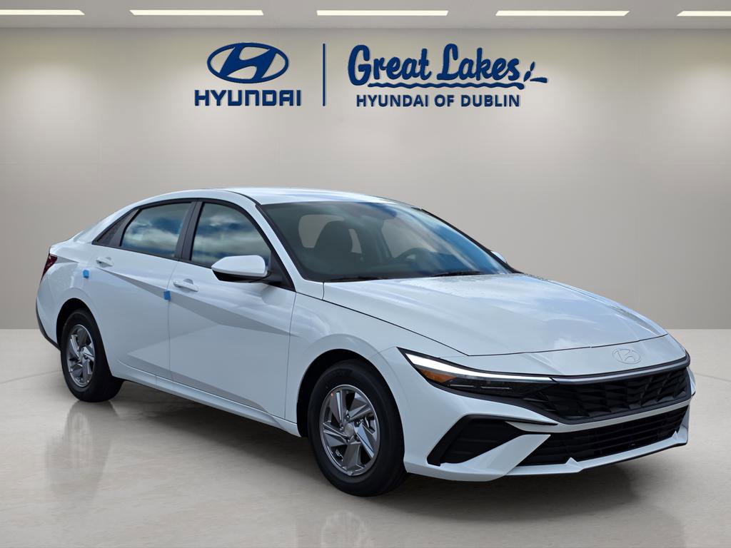 New 2026 Hyundai Elantra SE FWD image 7