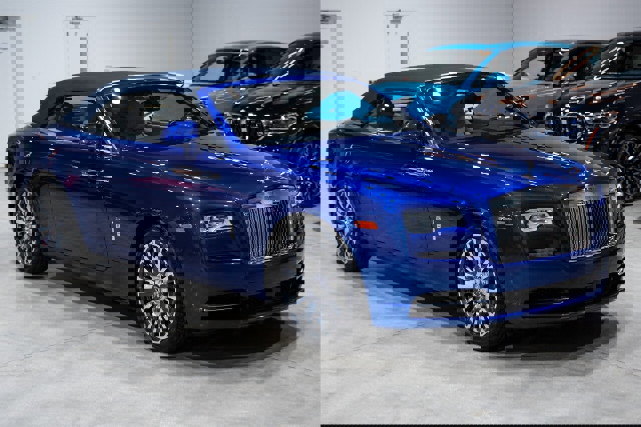 Used 2016 Rolls-Royce Dawn image 14