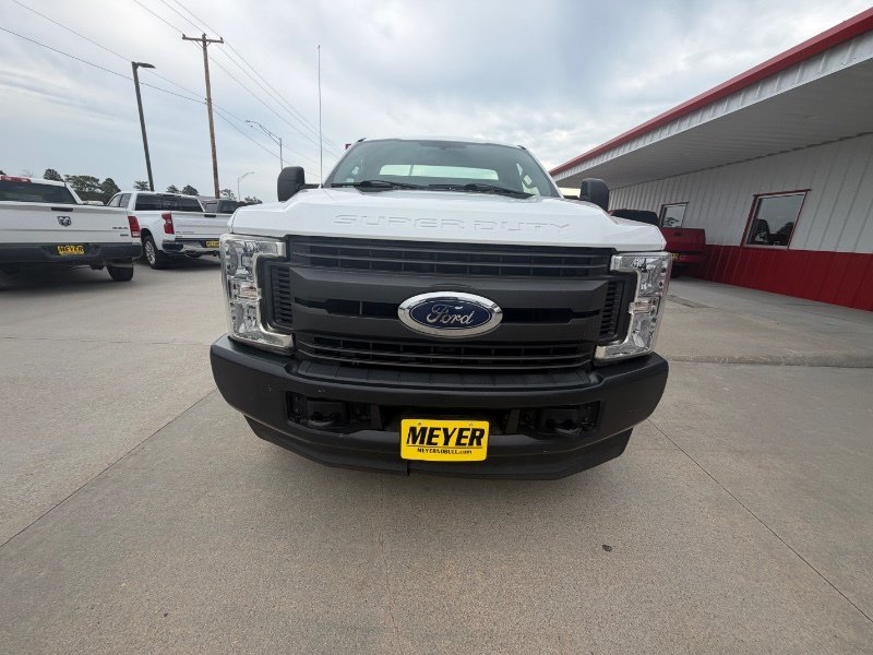 Used 2019 Ford F350 XL AWD/4WD image 3