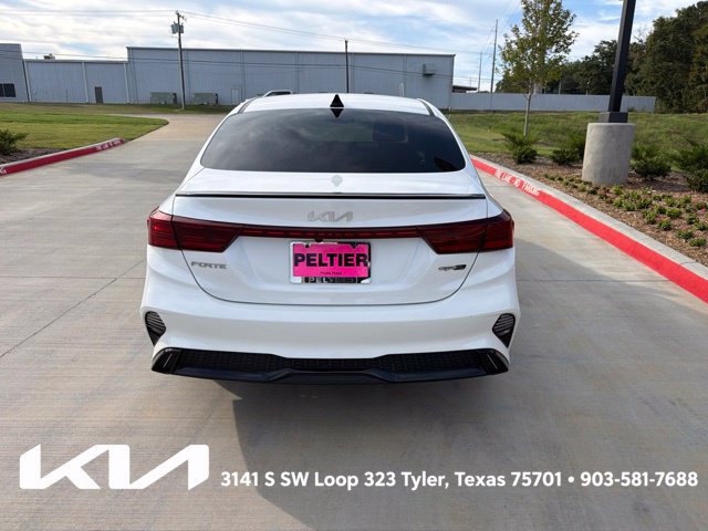 Used 2022 Kia Forte GT-Line w/ GT-Line Premium Package FWD image 9