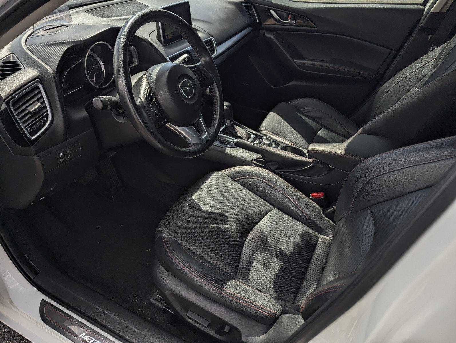 Used 2016 MAZDA MAZDA3 s Grand Touring FWD image 8