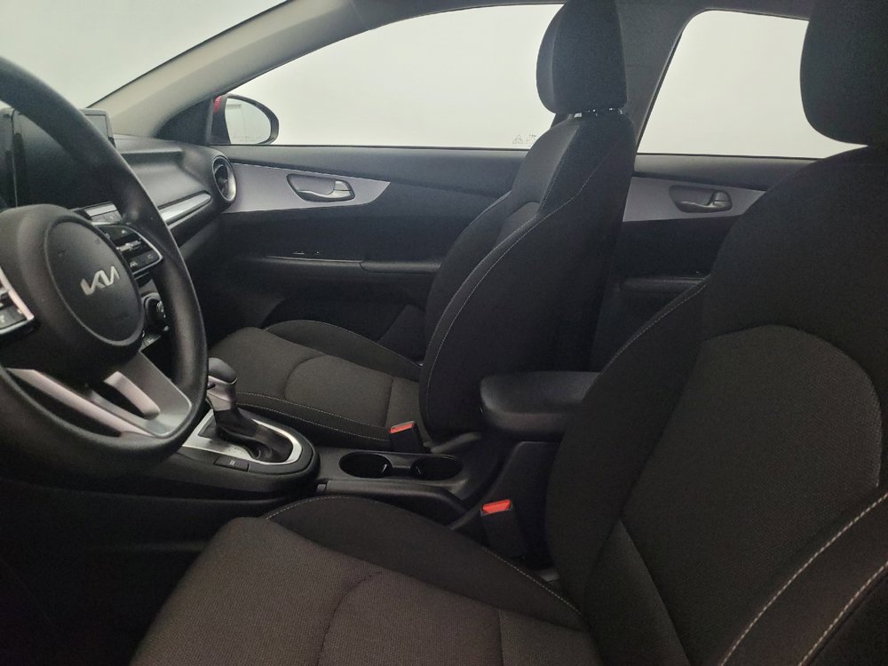 Used 2024 Kia Forte LXS image 17