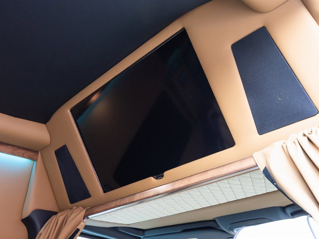 Used 2025 Mercedes-Benz Sprinter 2500 image 26