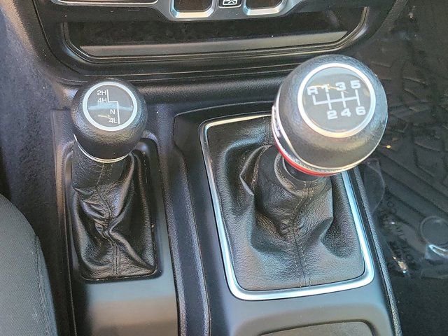 Used 2021 Jeep Wrangler Unlimited Sport image 27