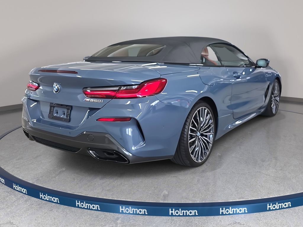 Used 2022 BMW M850i xDrive Convertible w/ Driving Assistance Package image 7