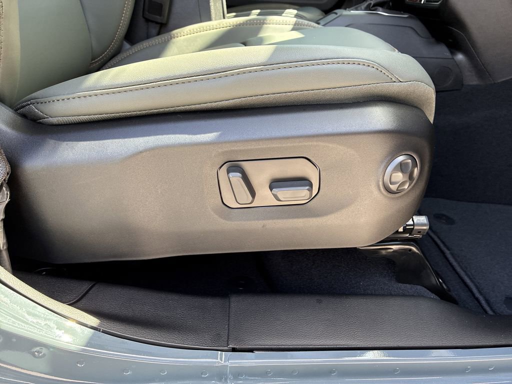 New 2026 Jeep Gladiator Mojave AWD/4WD image 35