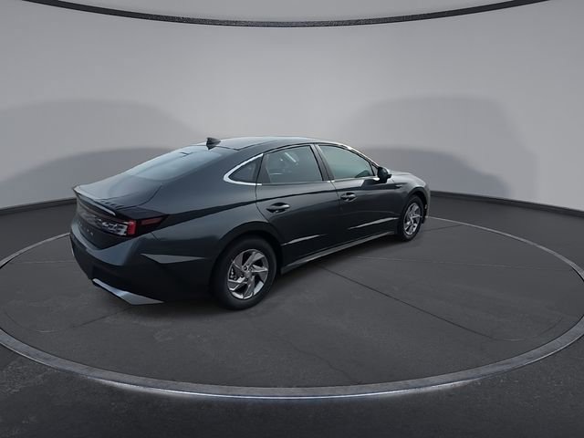 New 2026 Hyundai Sonata SE FWD image 9