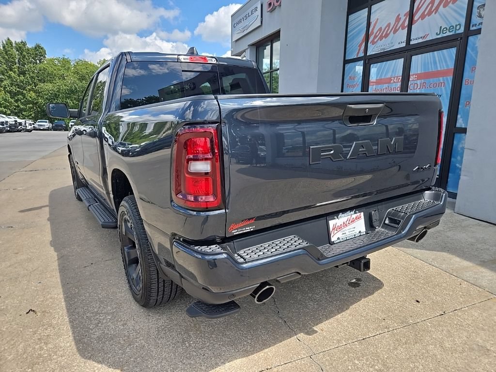 New 2027 RAM 1500 Express AWD/4WD image 7
