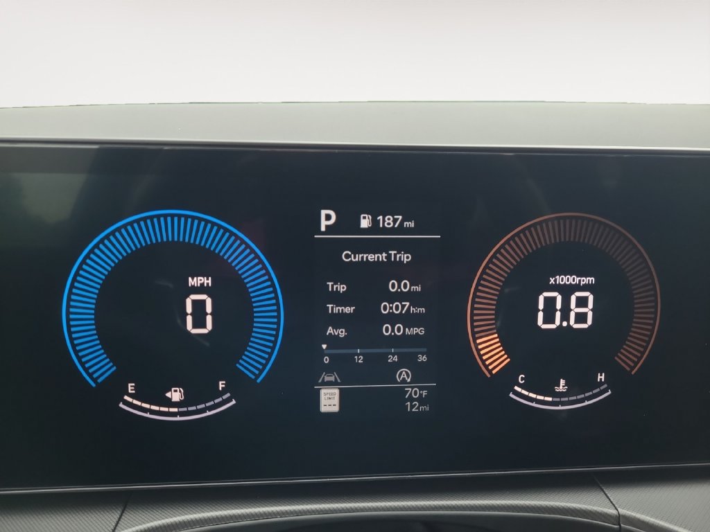 New 2026 Hyundai Santa Fe SEL FWD image 19