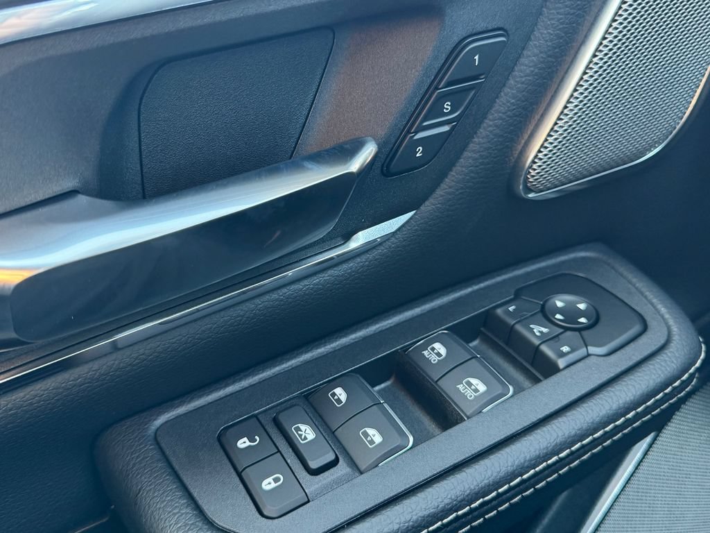 New 2027 RAM 1500 Laramie w/ Night Edition AWD/4WD image 27