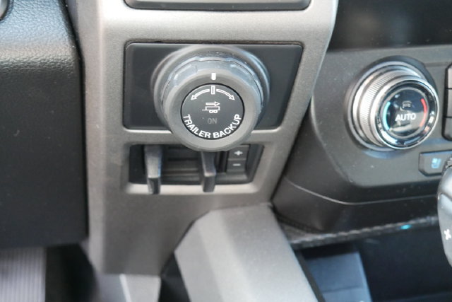 Used 2019 Ford F150 Raptor w/ Equipment Group 802A Luxury AWD/4WD image 22