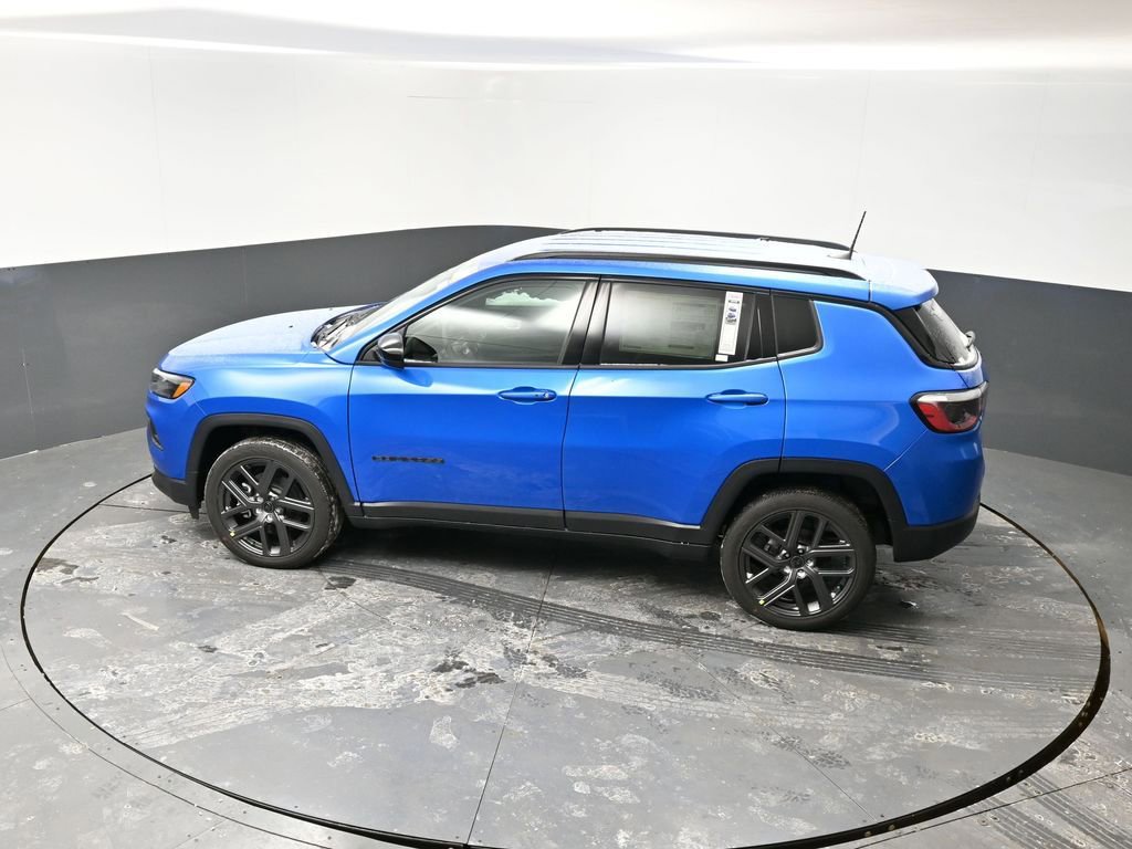 New 2026 Jeep Compass Latitude AWD/4WD image 49