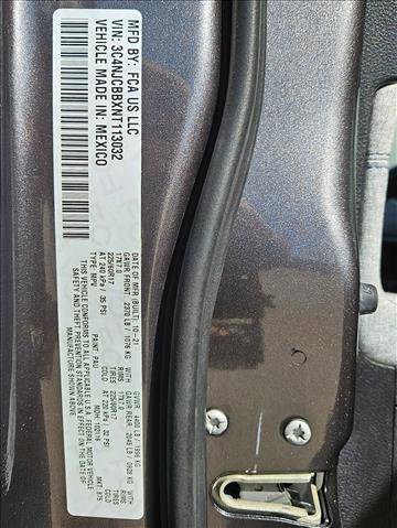 Used 2022 Jeep Compass Latitude FWD image 23