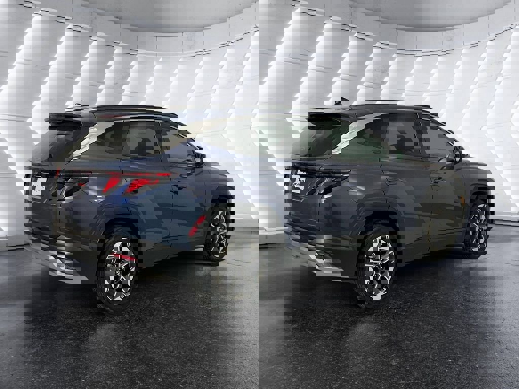 Used 2025 Hyundai Tucson SEL FWD image 4