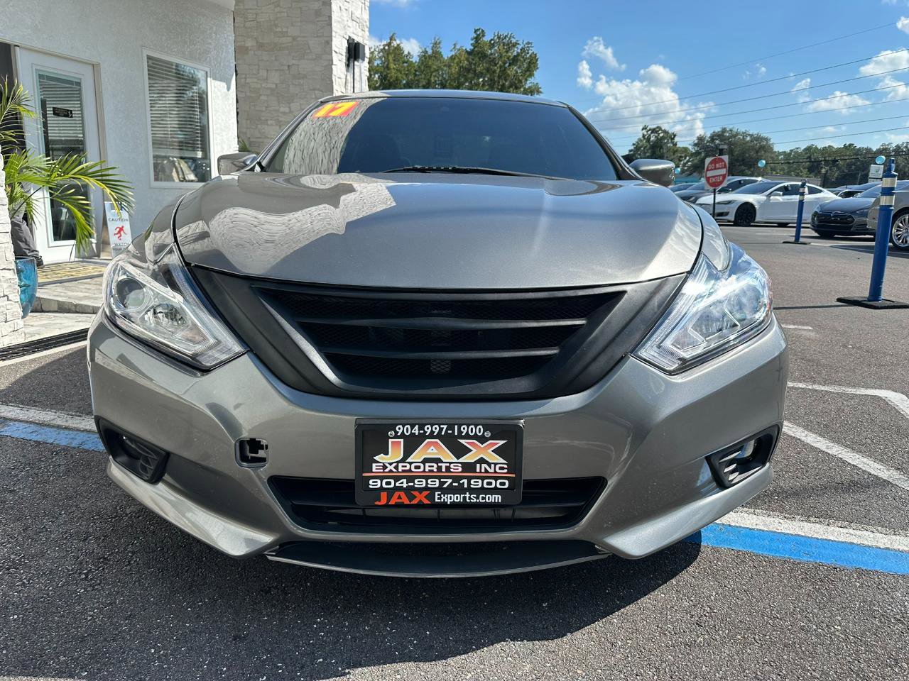 Used 2017 Nissan Altima 2.5 SV FWD image 4