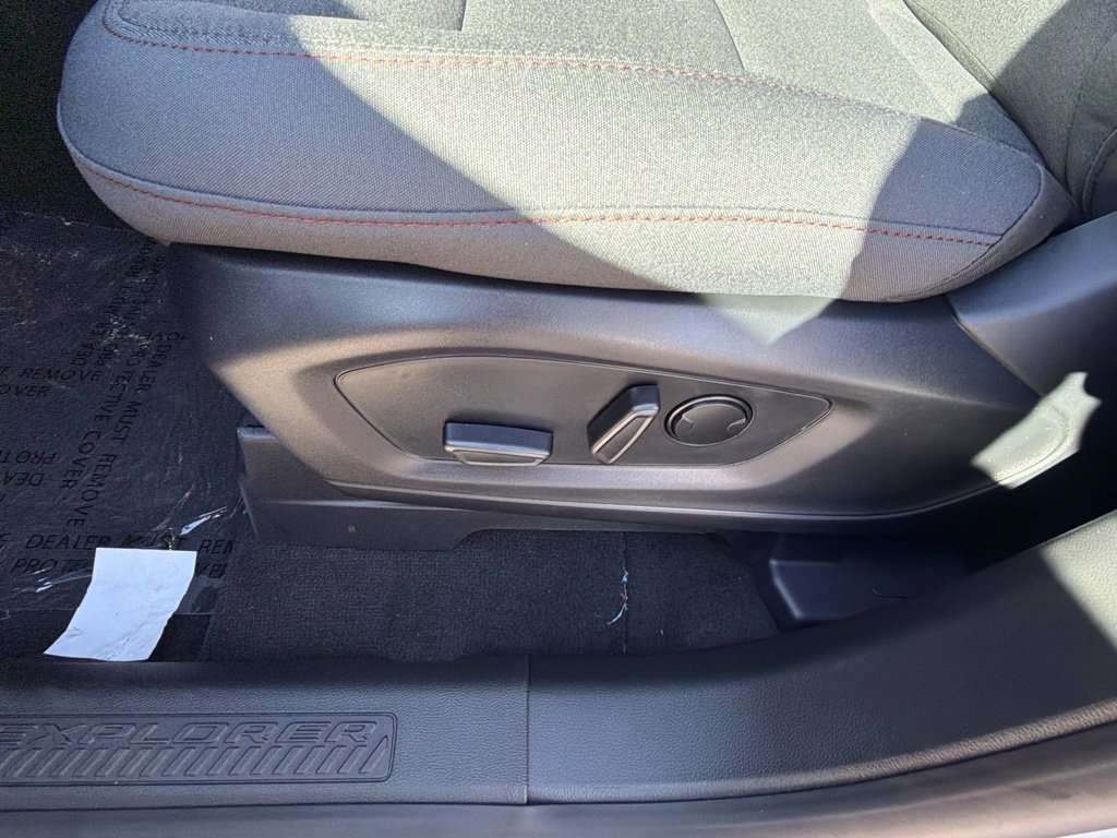 New 2027 Ford Explorer Active AWD/4WD image 26