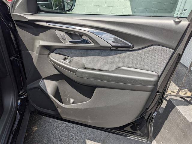 Used 2023 Chevrolet TrailBlazer LT AWD/4WD image 19