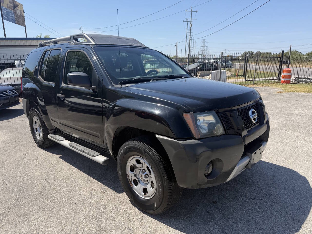 Used 2010 Nissan Xterra X RWD image 3