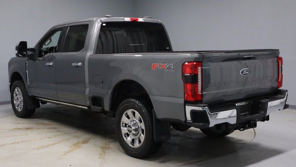 Certified 2024 Ford F250 Lariat w/ Lariat Ultimate Package image 10