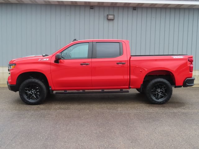 Used 2025 Chevrolet Silverado 1500 Custom Trail Boss AWD/4WD image 6