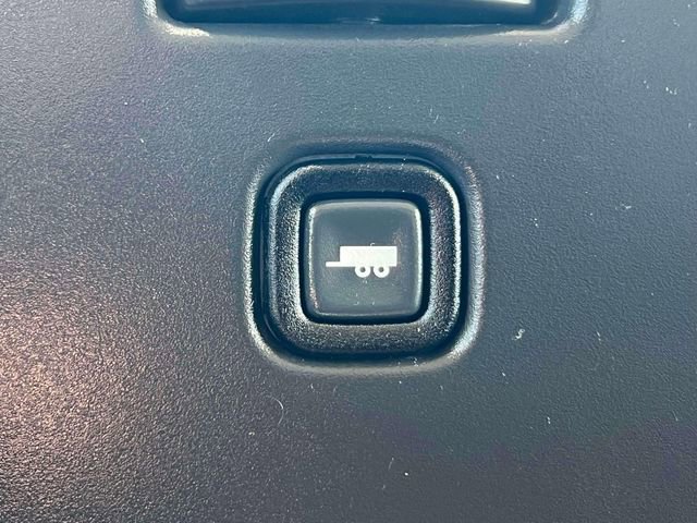 Certified 2024 GMC Savana 2500 w/ Driver Convenience Package image 28