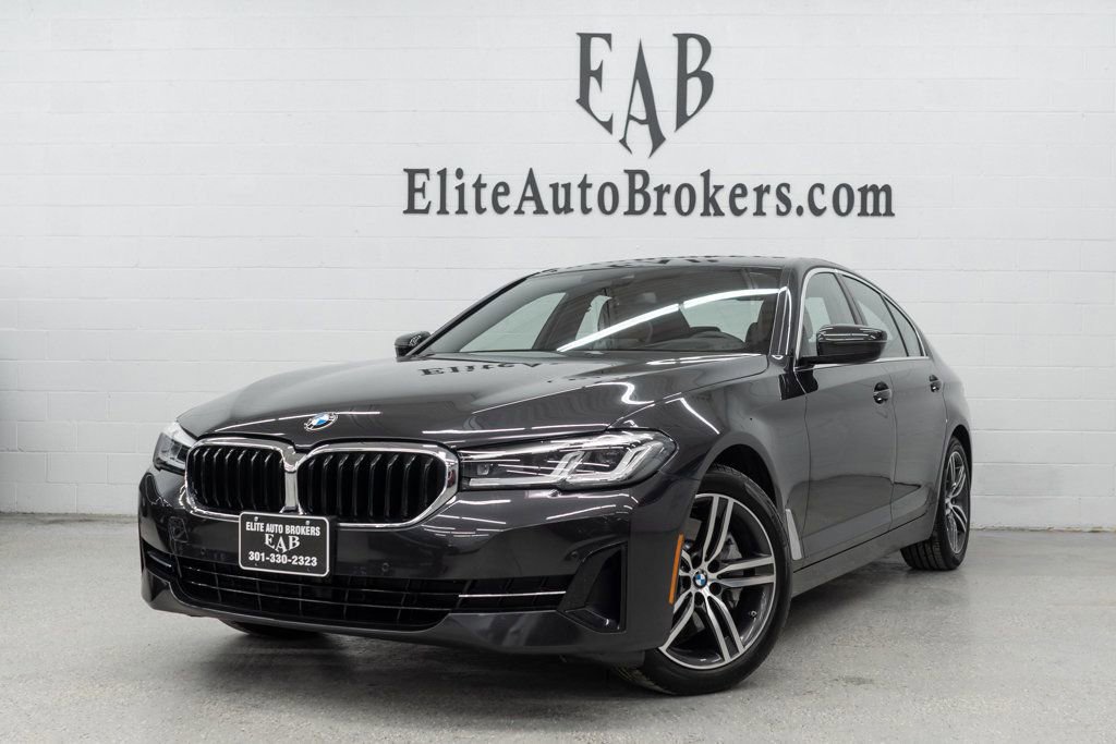 Used 2022 BMW 530i xDrive w/ Premium Package image 1