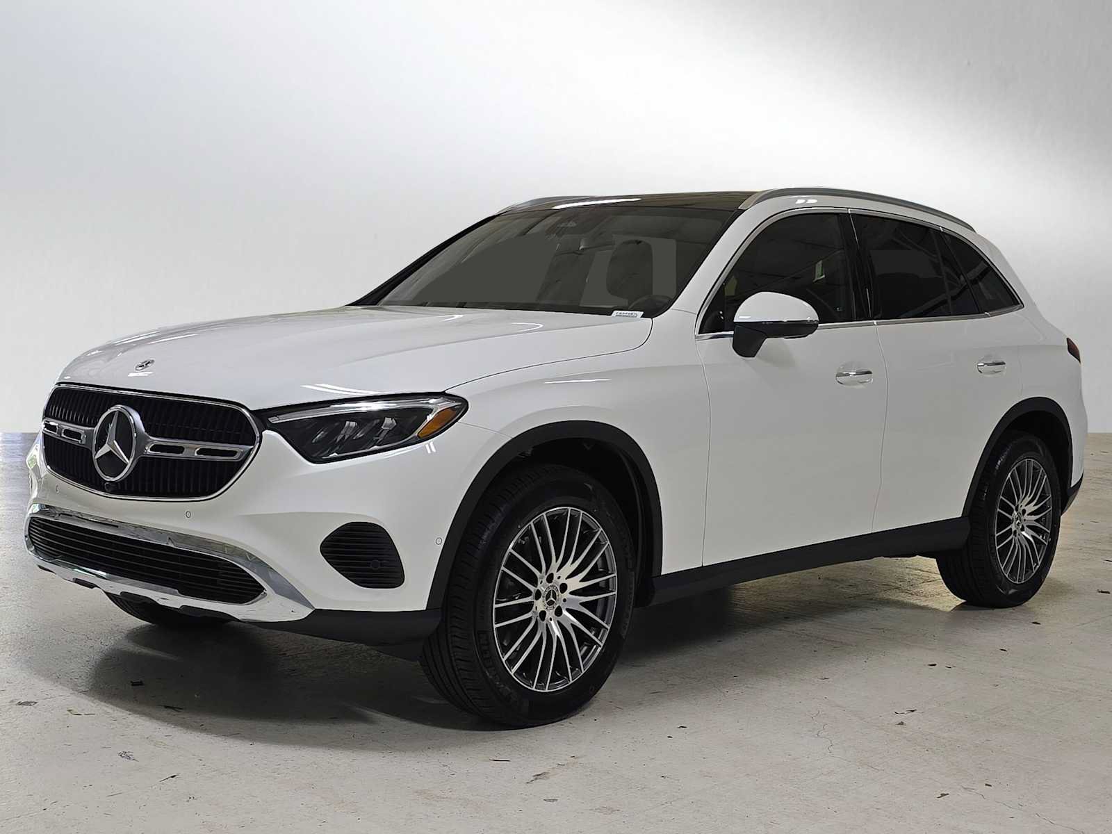 Certified 2026 Mercedes-Benz GLC 300 4MATIC image 7