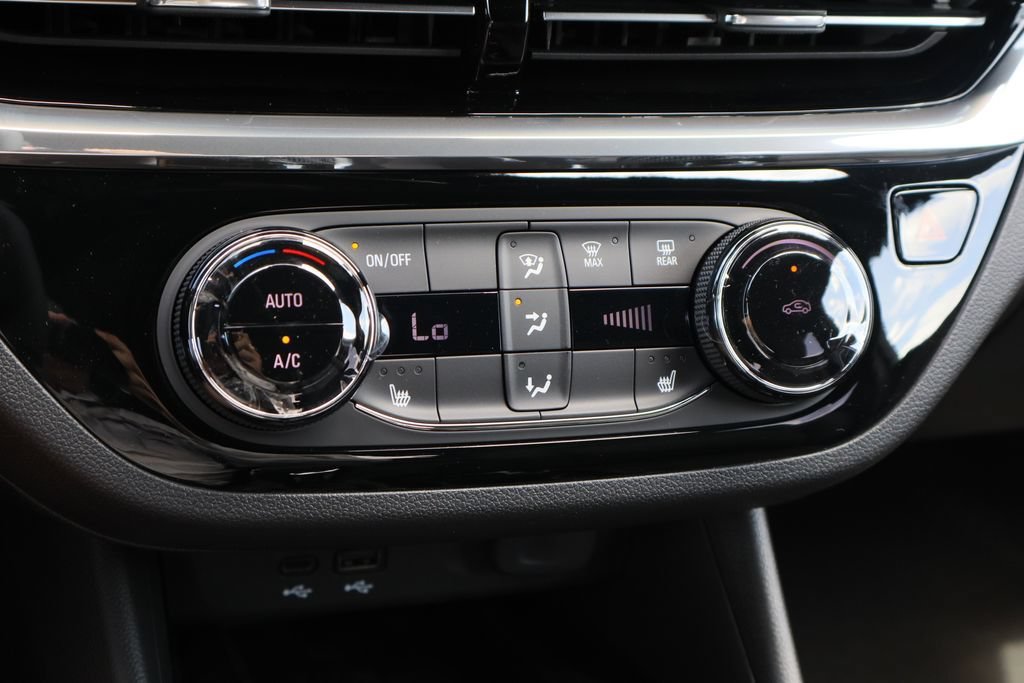 New 2026 Buick Envista Sport Touring w/ Convenience I Package FWD image 14