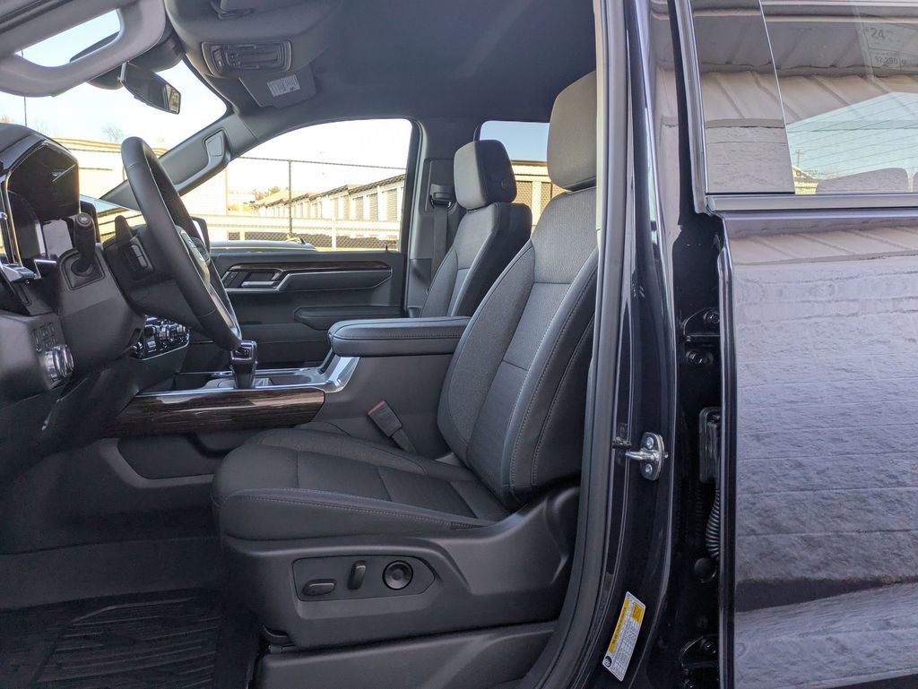 New 2026 GMC Sierra 1500 Elevation image 12