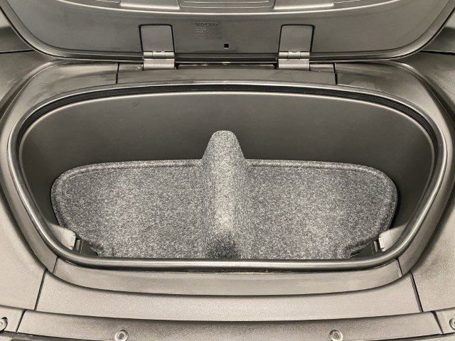 Used 2021 Volvo XC40 P8 Recharge w/ Advanced Package image 42