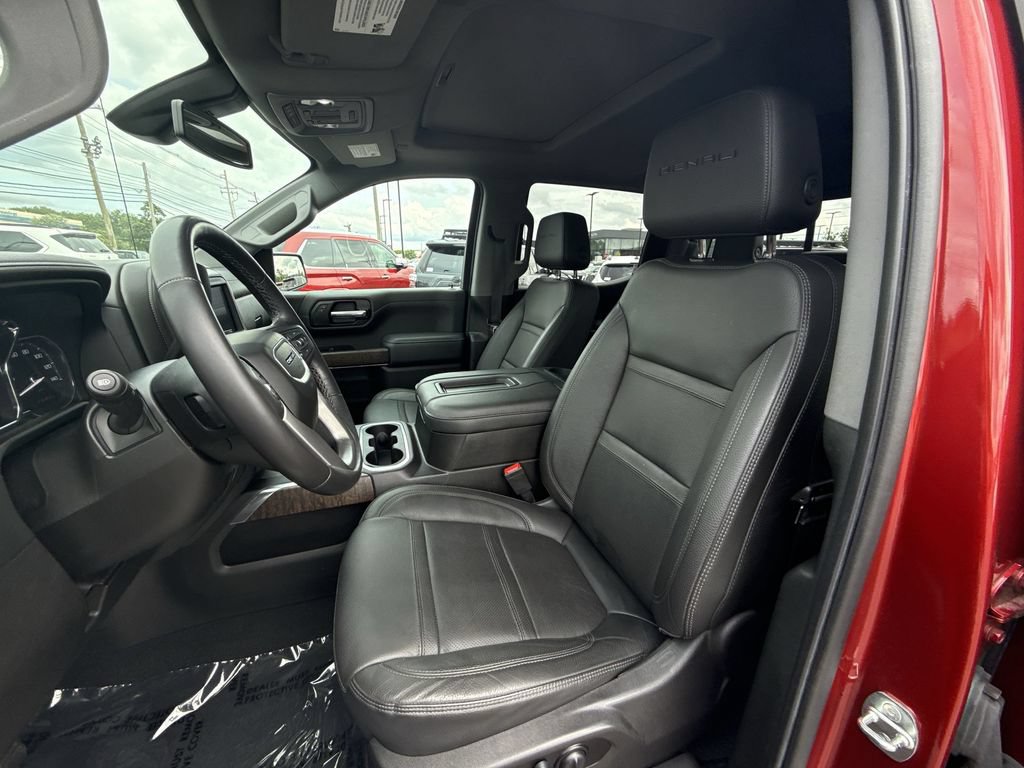 Used 2022 GMC Sierra 1500 Denali w/ Denali Premium Package AWD/4WD image 11