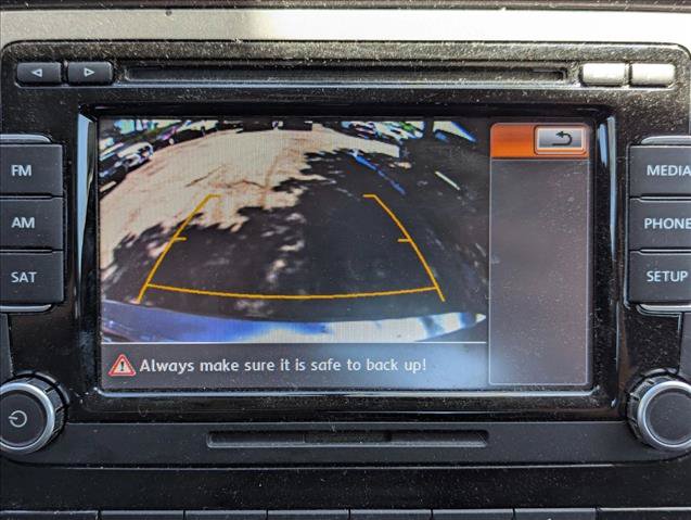 Used 2014 Volkswagen Passat 1.8T SE FWD image 13
