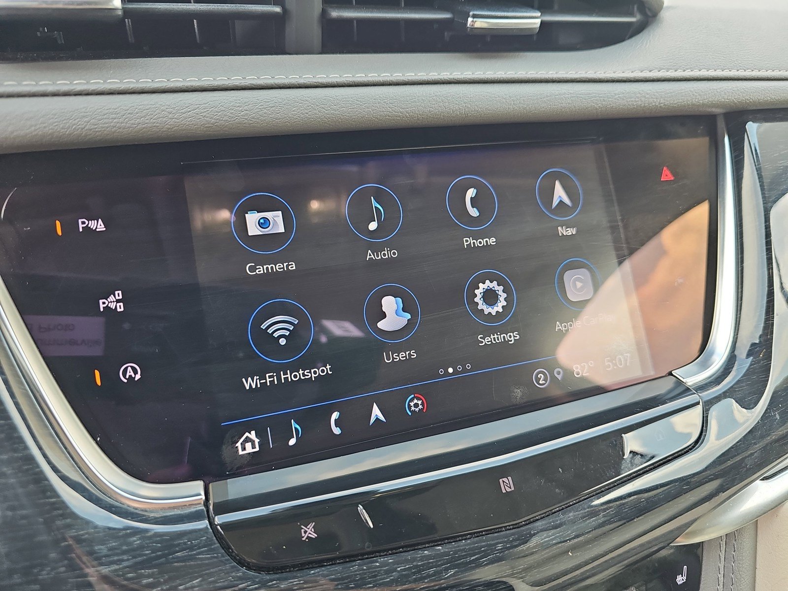 Used 2021 Cadillac XT6 Premium Luxury FWD image 24