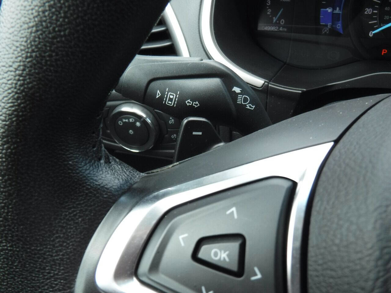 Used 2020 Ford Edge SEL w/ Cold Weather Package image 33