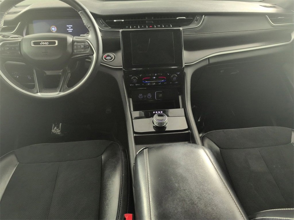 Certified 2024 Jeep Grand Cherokee L Laredo image 26