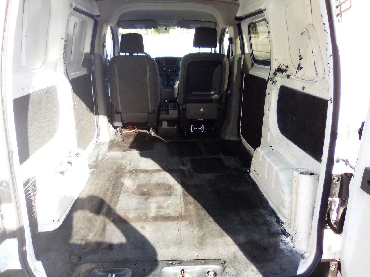 Used 2020 Nissan NV200 S image 14
