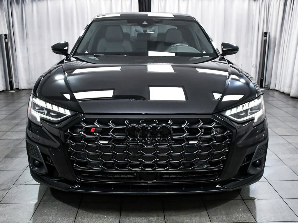Used 2023 Audi S8 w/ S8 Executive Package AWD/4WD image 2